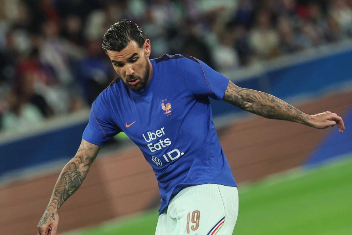 theo hernandez potrebbe tornare al real madrid lo vuole mourinho da Calciomercato.it theo hernandez potrebbe tornare al real madrid lo vuole mourinho