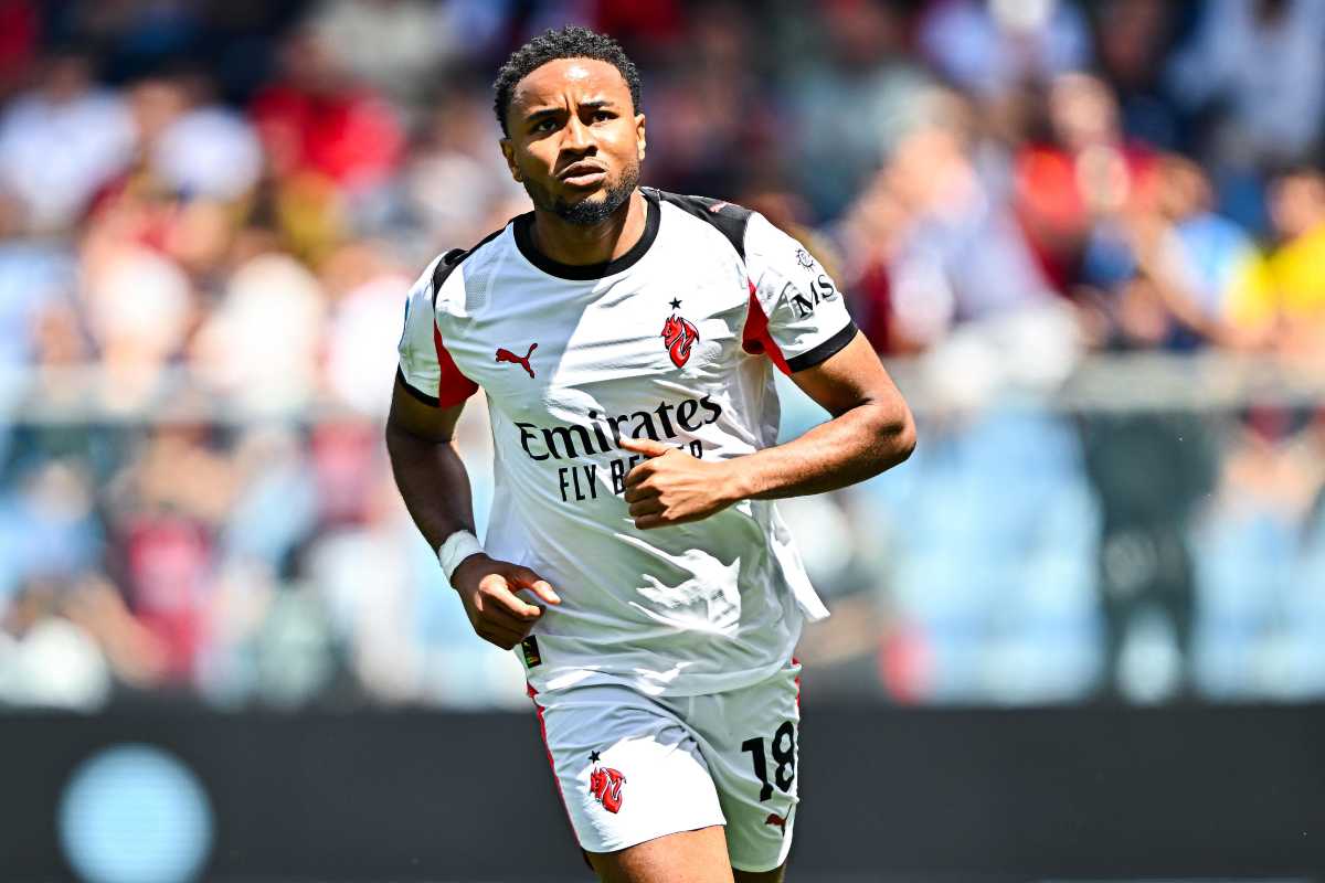 Nkunku con la seconda maglia del Milan