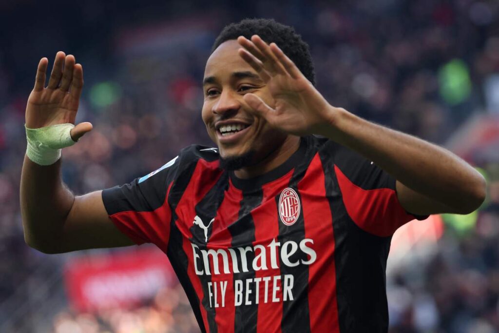 Nkunku esulta con la maglia del Milan