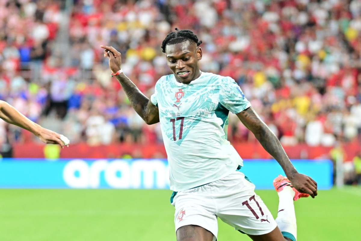 Rafa Leao con la maglia del Portogallo