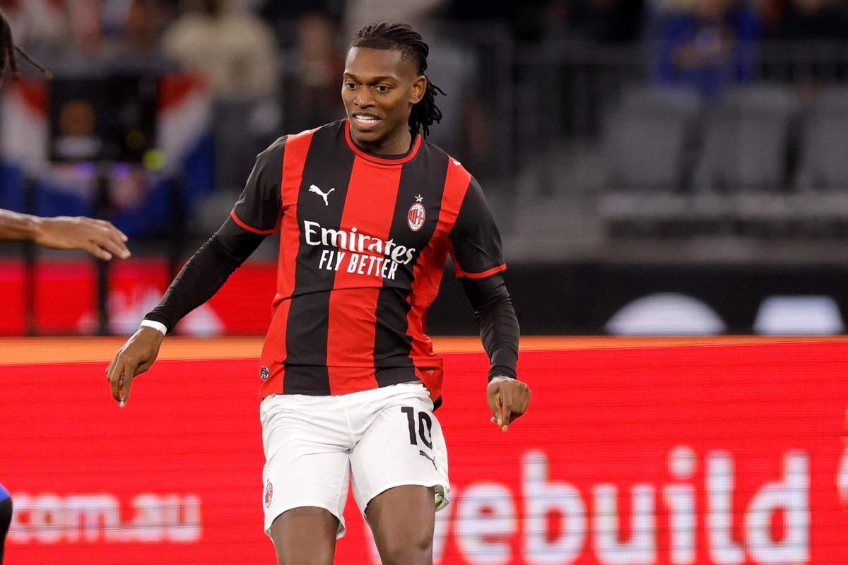 Rafael Leao con la maglia del Milan