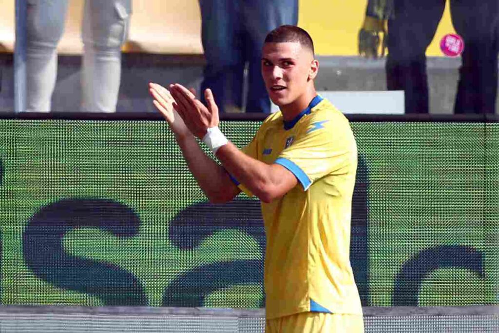 Kernadze applaude i compagni