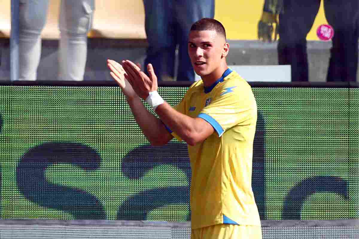 Kernadze applaude i compagni