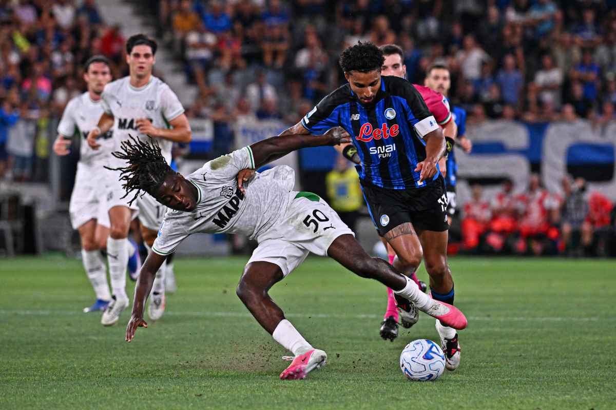 Bakola durante Atalanta-Sassuolo