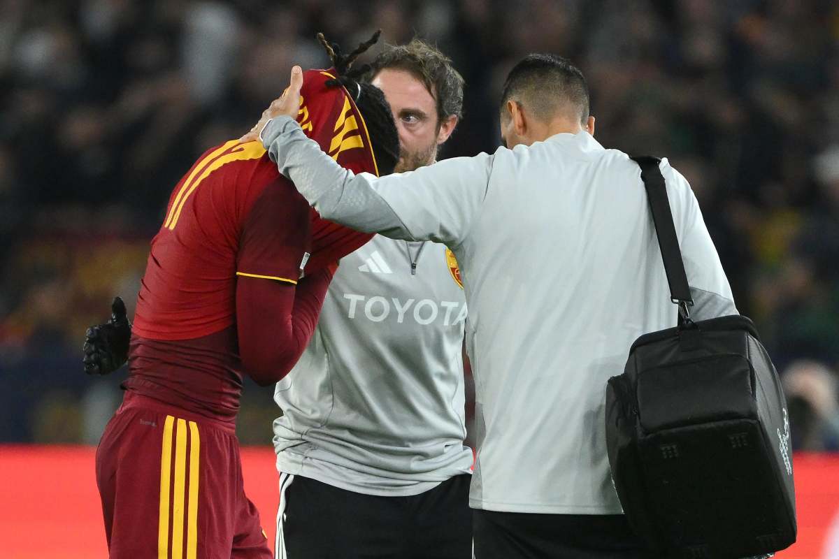 Koné in lacrime dopo l'infortunio in Roma-Real
